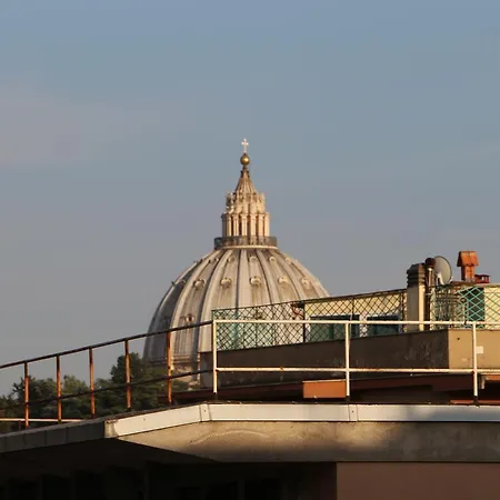 Alojamento de Acomodação e Pequeno-almoço House In The Light