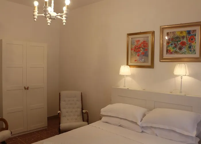 House In The Light Roma