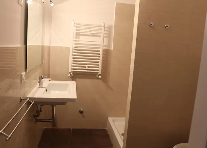 House In The Light Alojamento de Acomodação e Pequeno-almoço 2*